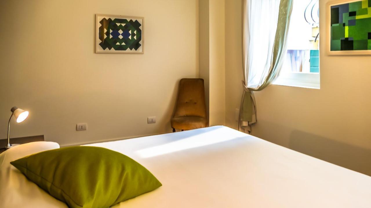 Porto Vecchio Appartamenti Lazise Exterior photo